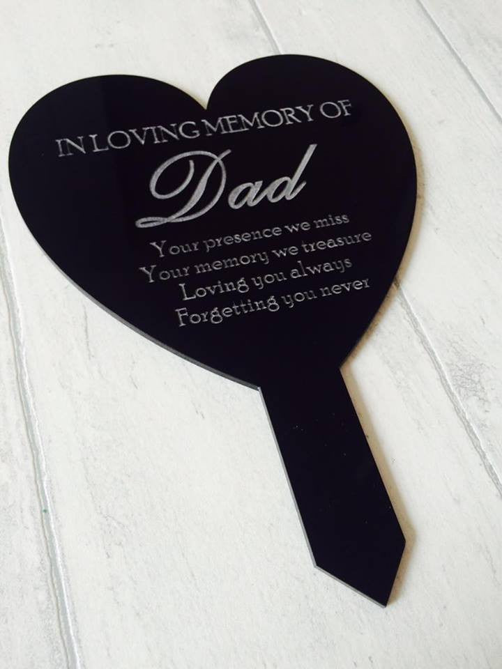'Dad' Standard Black Heart Memorial