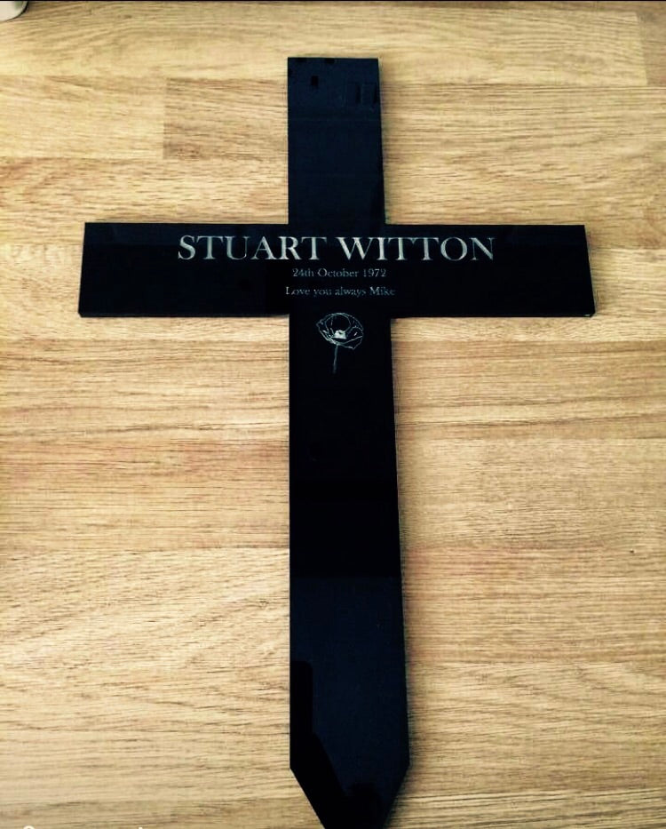 Personalised cross grave marker