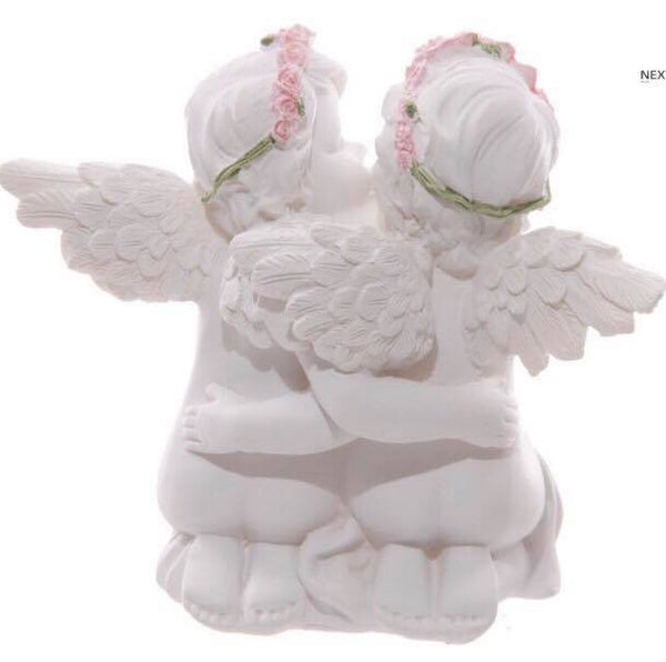 Cherub couple with pink roses